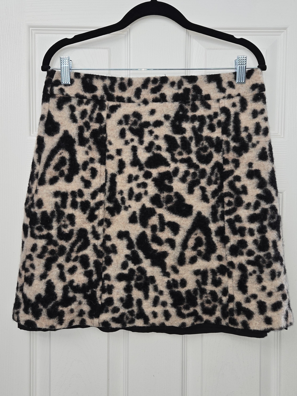 Ann Taylor Fuzzy Leopard Print Wool Blend A-Line Mini Skirt - Size 8